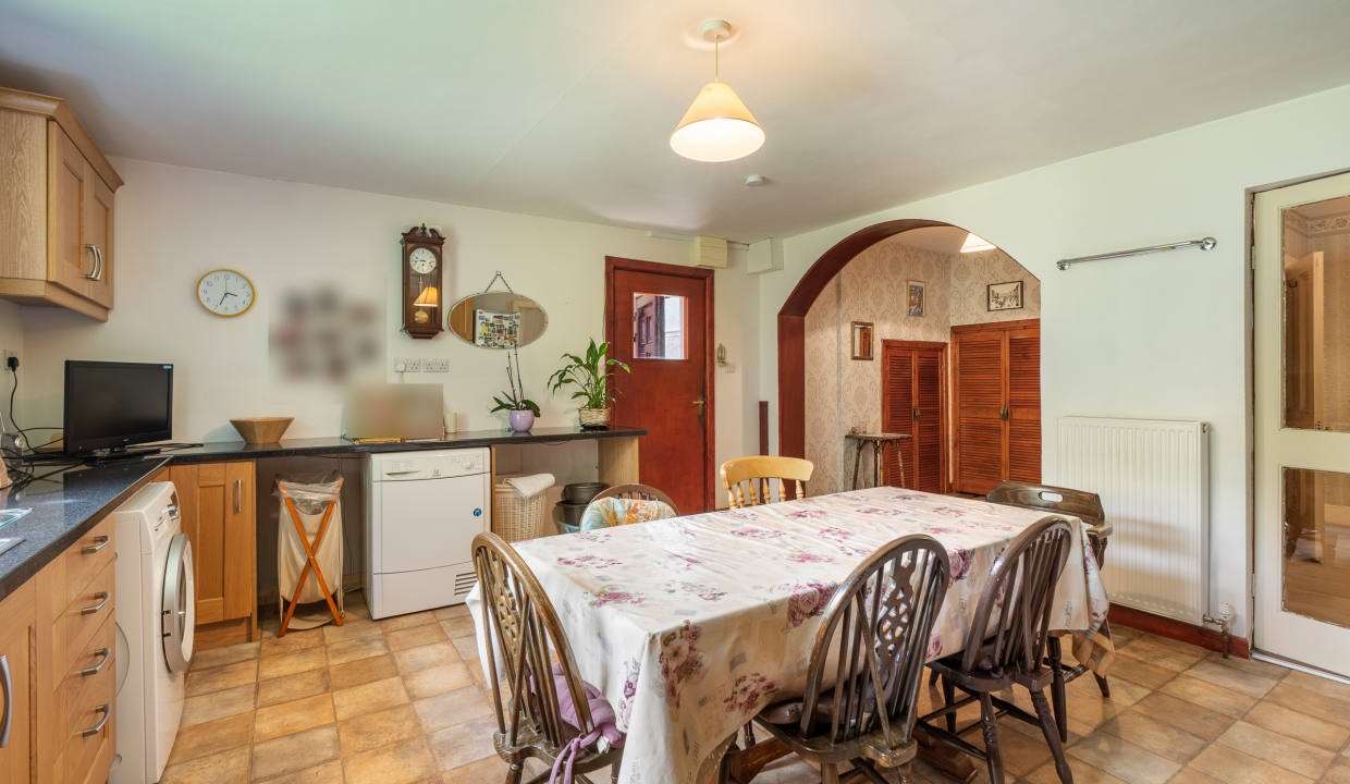 8 St Christopher’s Avenue - interior-10