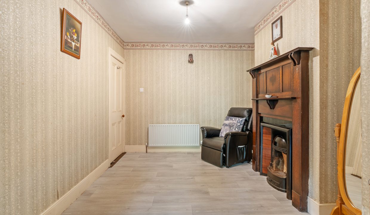8 St Christopher’s Avenue - interior-11