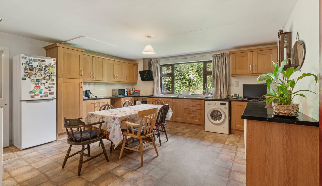 8 St Christopher’s Avenue - interior-5