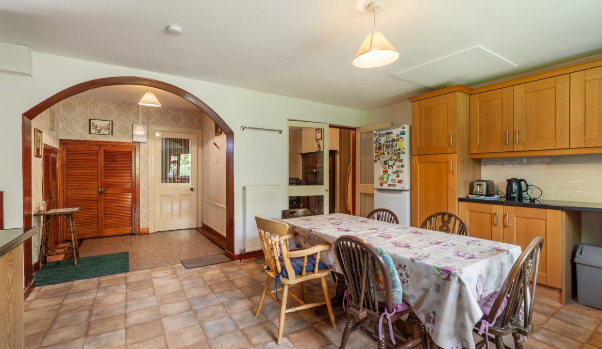 8 St Christopher’s Avenue - interior-9