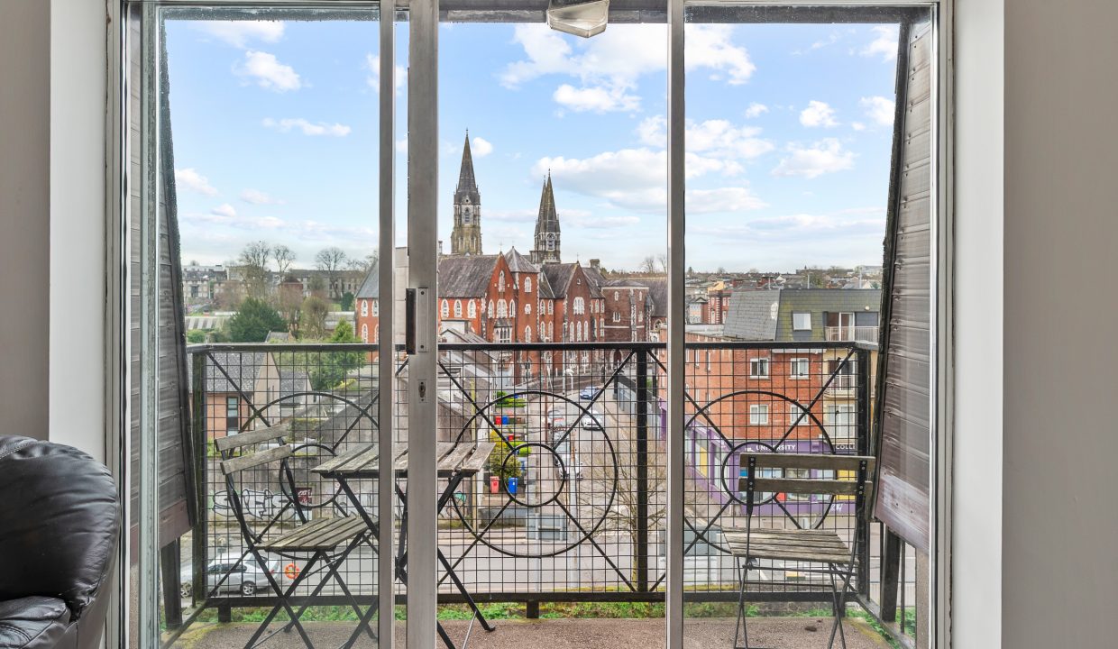 Apt 5, Waterside Quay - interior-18