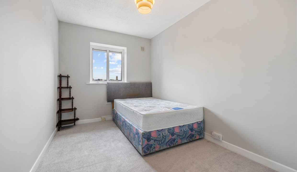Apt 5, Waterside Quay - interior-5