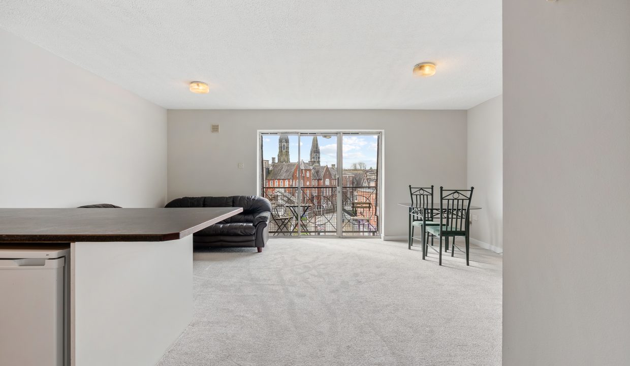 Apt 5, Waterside Quay - interior-7