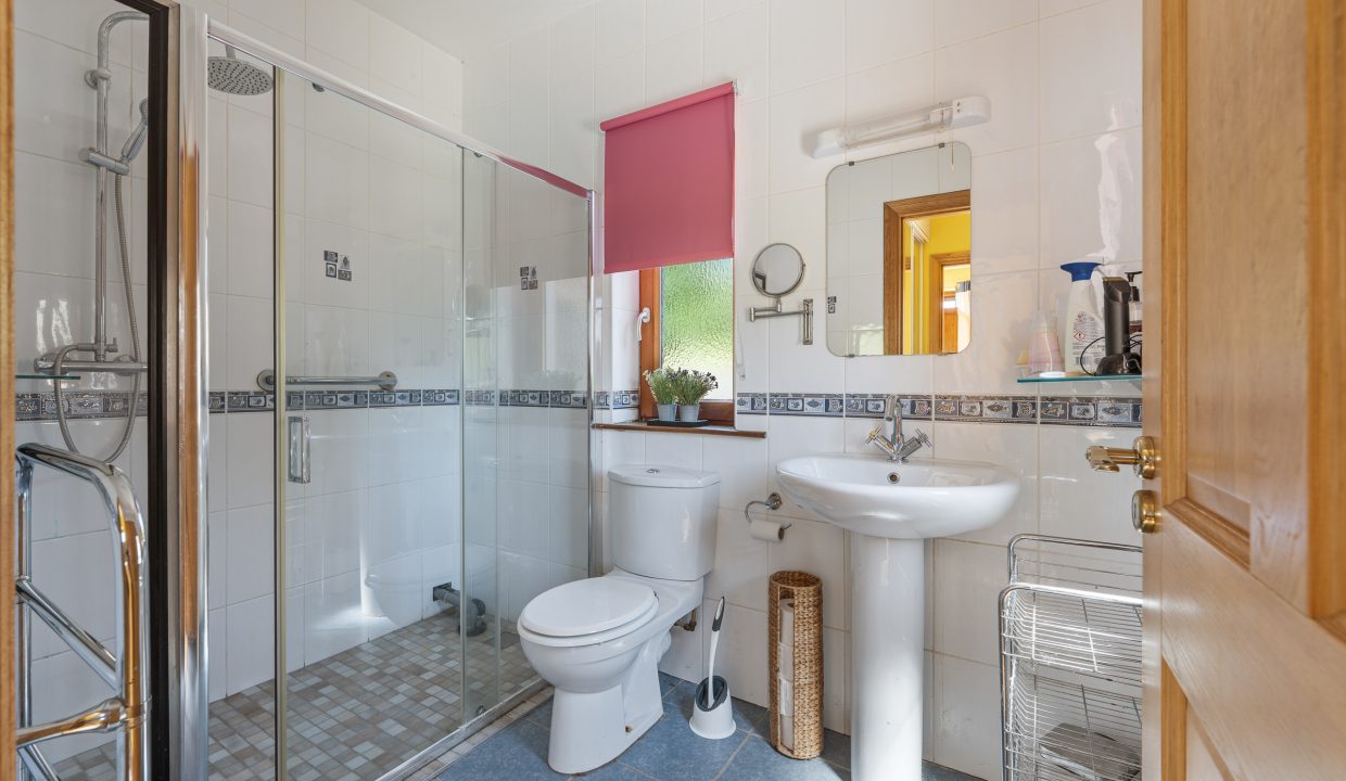 Mill house, Corran Waterfall - interior-18