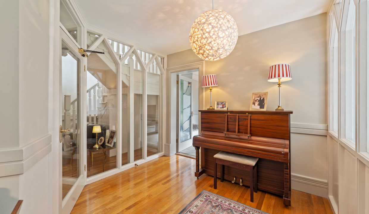 Woodbrook House - interior-8