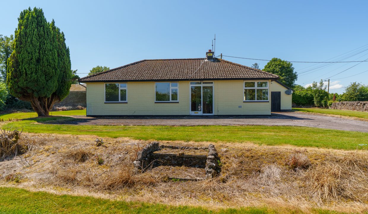 Yellow House, Kilcully - exterior-13
