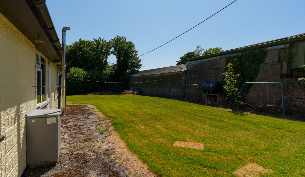 Yellow House, Kilcully - exterior-19