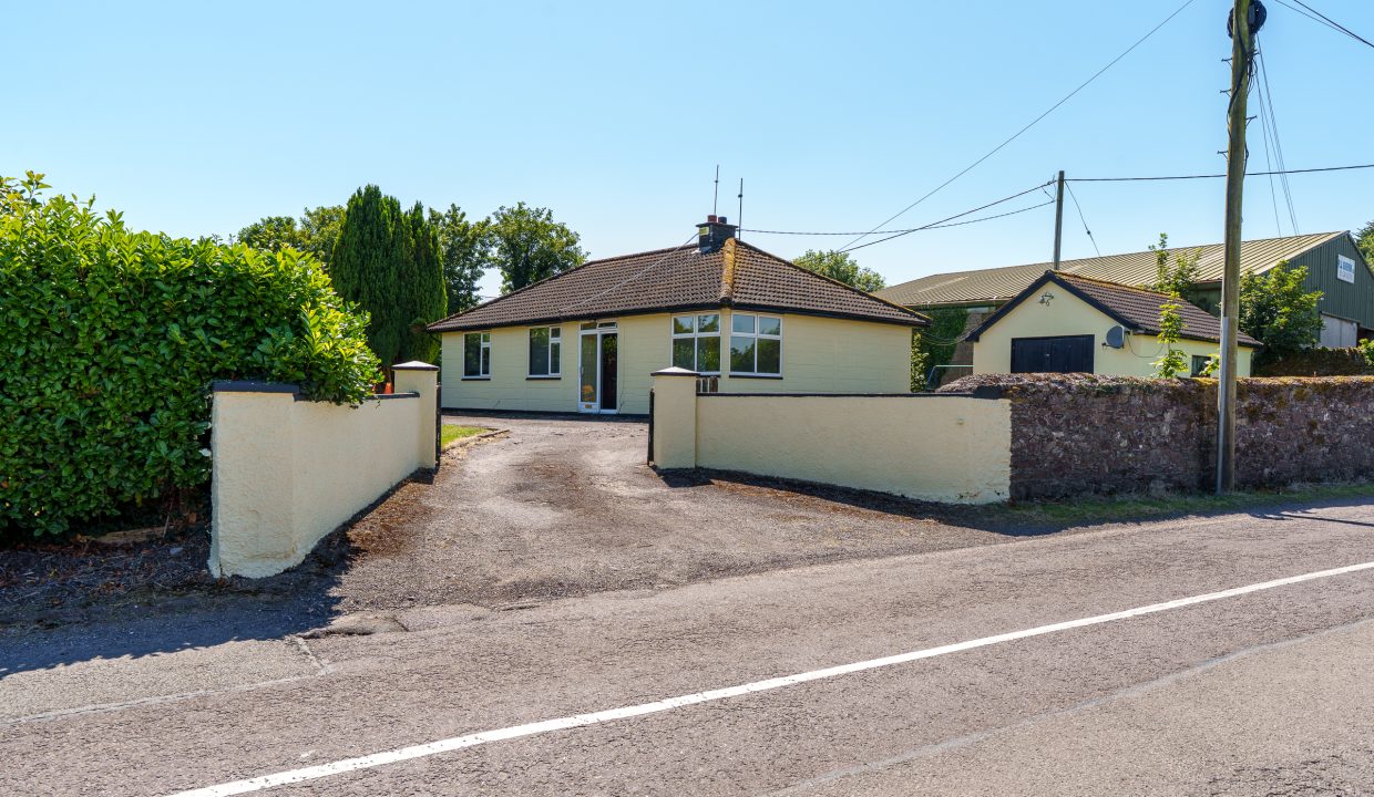 Yellow House, Kilcully - exterior-2