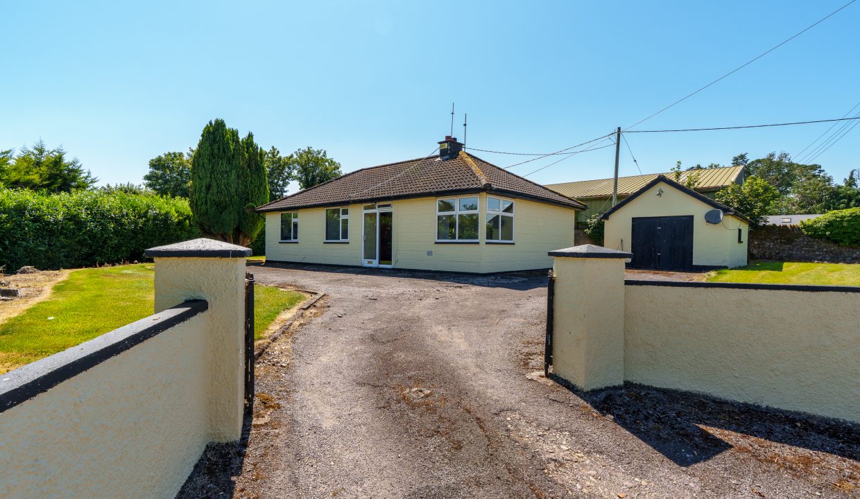 Yellow House, Kilcully - exterior-4