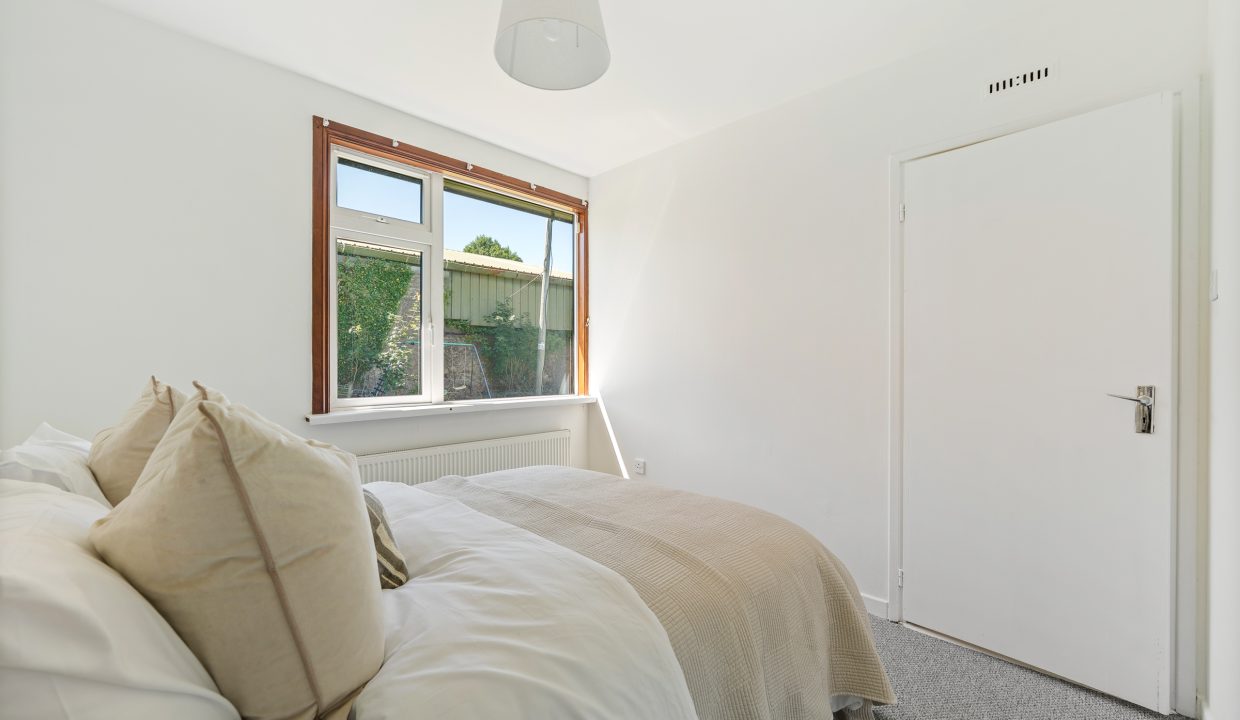 Yellow House, Kilcully - interior-17