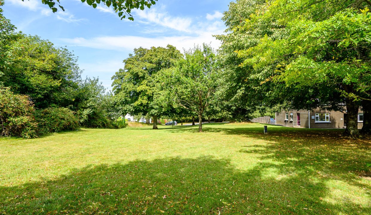 08.11 98 White Oaks, Wilton, Cork - ERA - H-Pix WEB 09