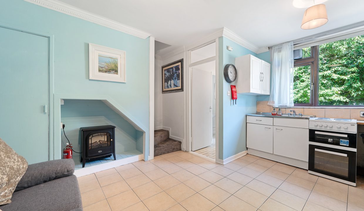 08.11 98 White Oaks, Wilton, Cork - ERA - H-Pix WEB 14