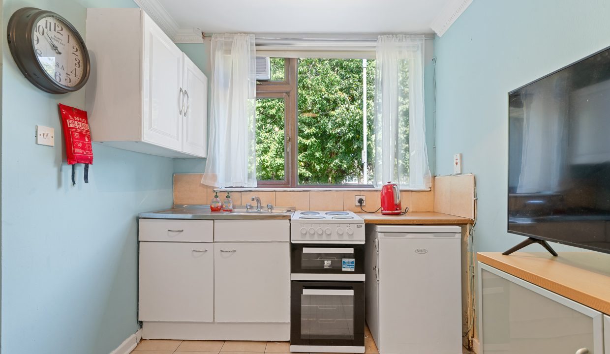 08.11 98 White Oaks, Wilton, Cork - ERA - H-Pix WEB 15