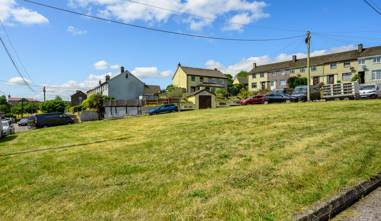 08.14 8 Inniscarra Road, Fairhill - ERA - H-Pix WEB 03