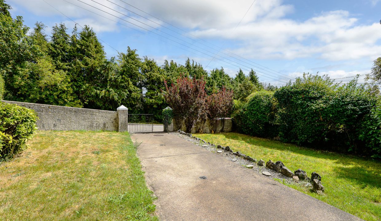 08.21 Hillside, 8 Lake Lawn, Well Road - ERA - H-Pix WEB 05