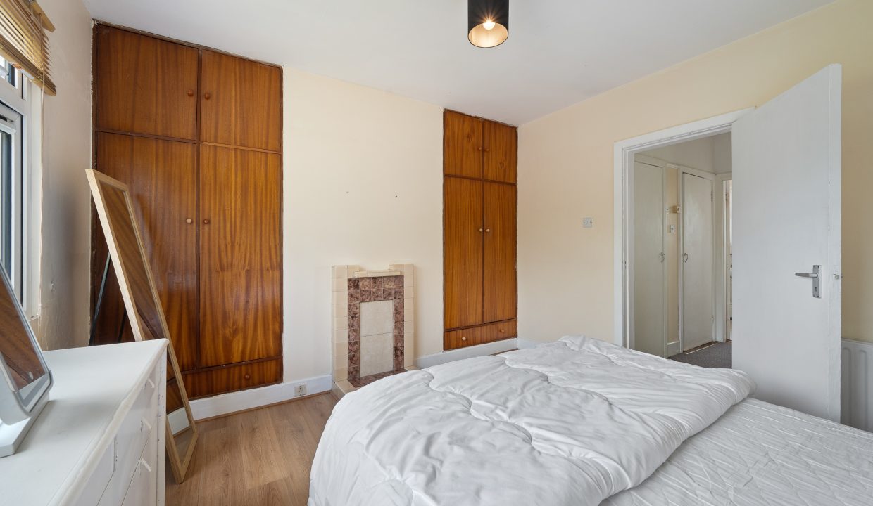 08.21 Hillside, 8 Lake Lawn, Well Road - ERA - H-Pix WEB 25
