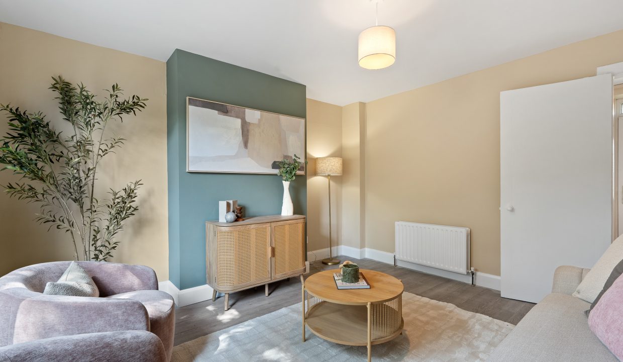 08.26 77 St. Colmcille Road, Gurranabraher - ERA - H-Pix WEB 05