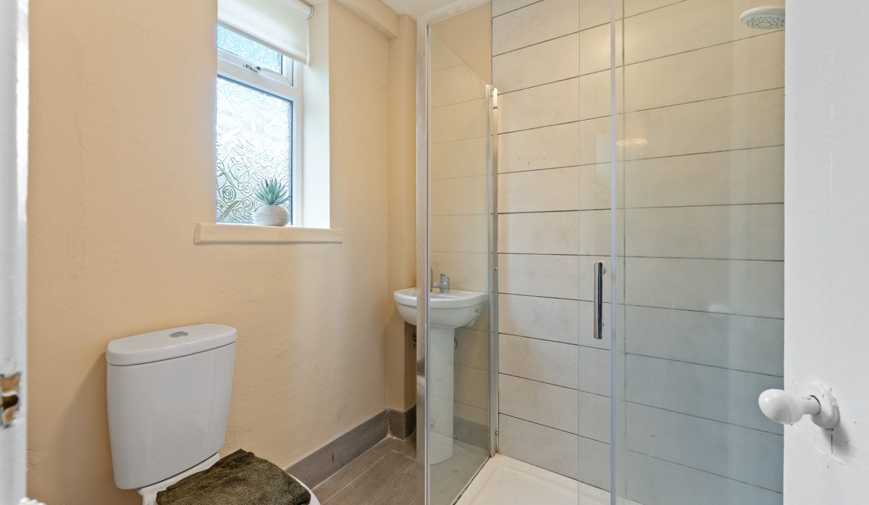 08.26 77 St. Colmcille Road, Gurranabraher - ERA - H-Pix WEB 06