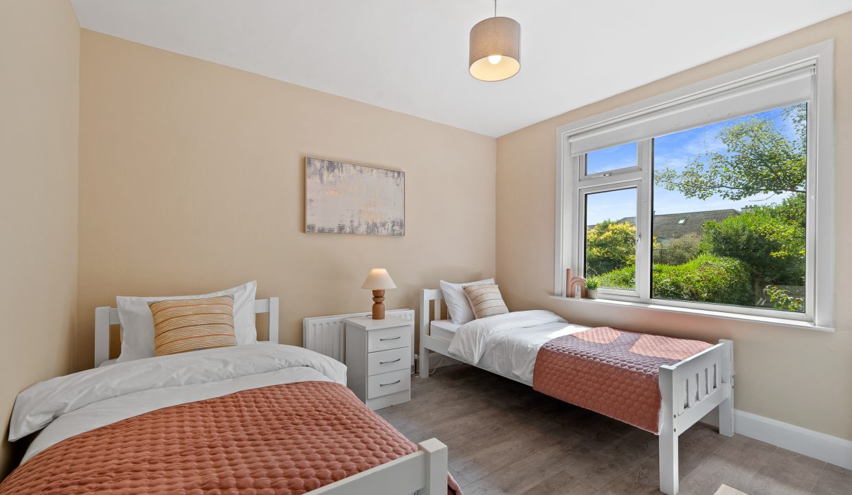 08.26 77 St. Colmcille Road, Gurranabraher - ERA - H-Pix WEB 13