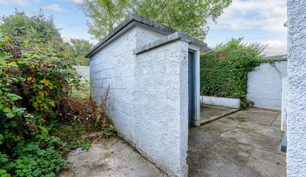 08.26 77 St. Colmcille Road, Gurranabraher - ERA - H-Pix WEB 22