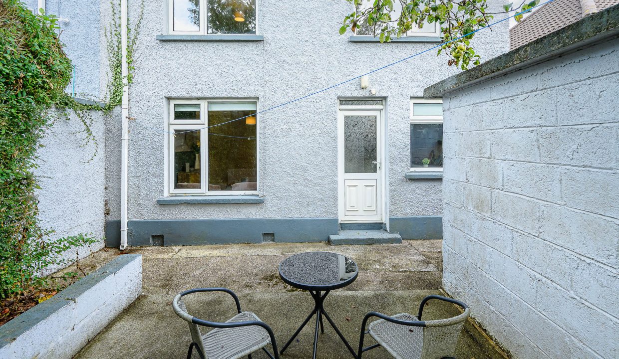 08.26 77 St. Colmcille Road, Gurranabraher - ERA - H-Pix WEB 24