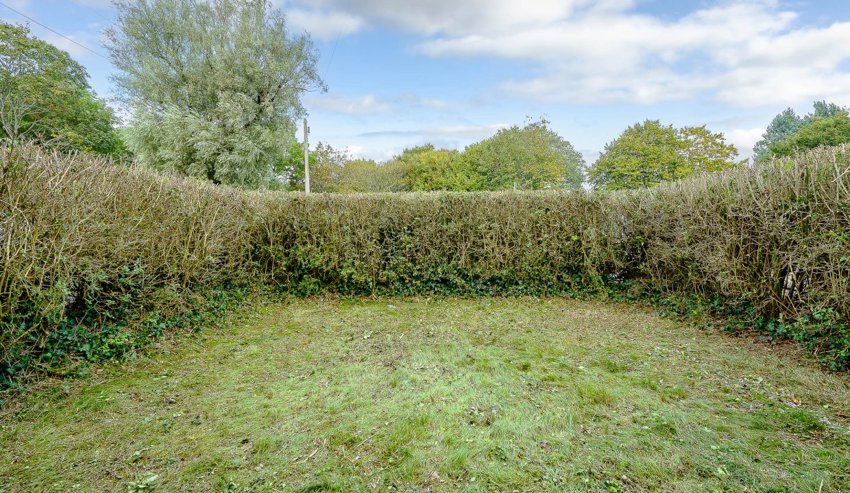 08.26 77 St. Colmcille Road, Gurranabraher - ERA - H-Pix WEB 27