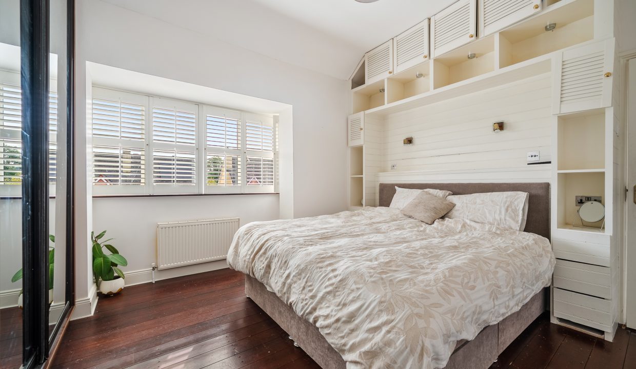 15 Abbotswood - interior-18