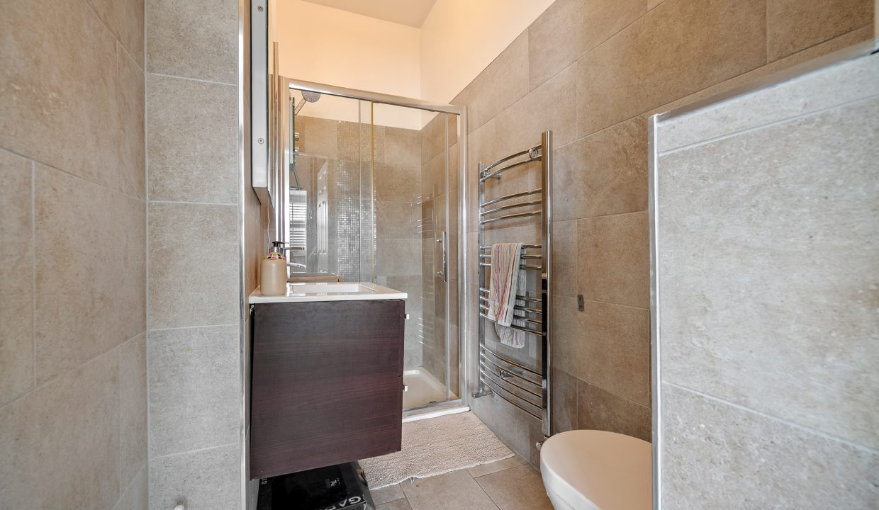15 Abbotswood - interior-20