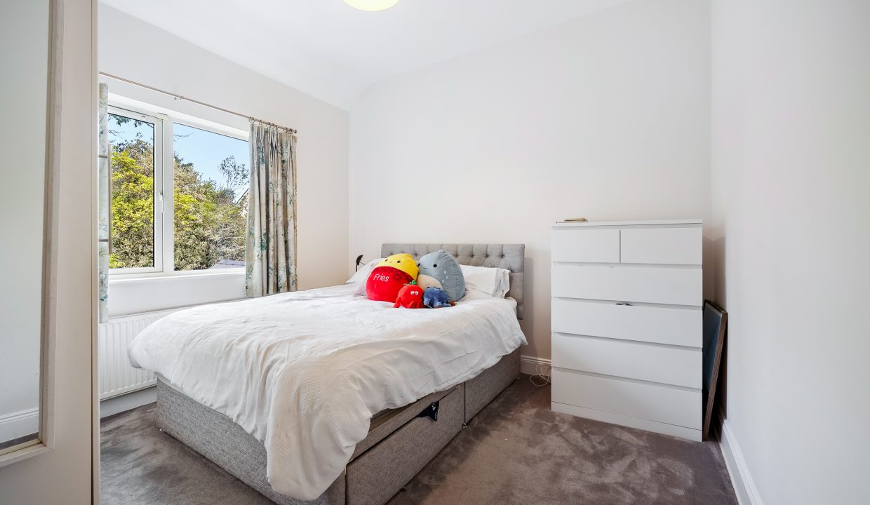 15 Abbotswood - interior-24