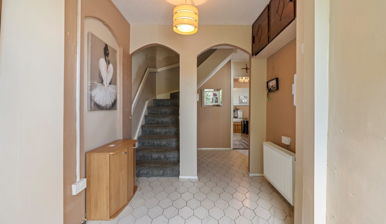17 Glenamoy Lawn - interior-1