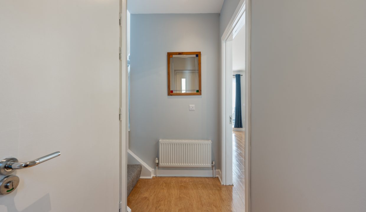 36 The Courtyard - interior-14