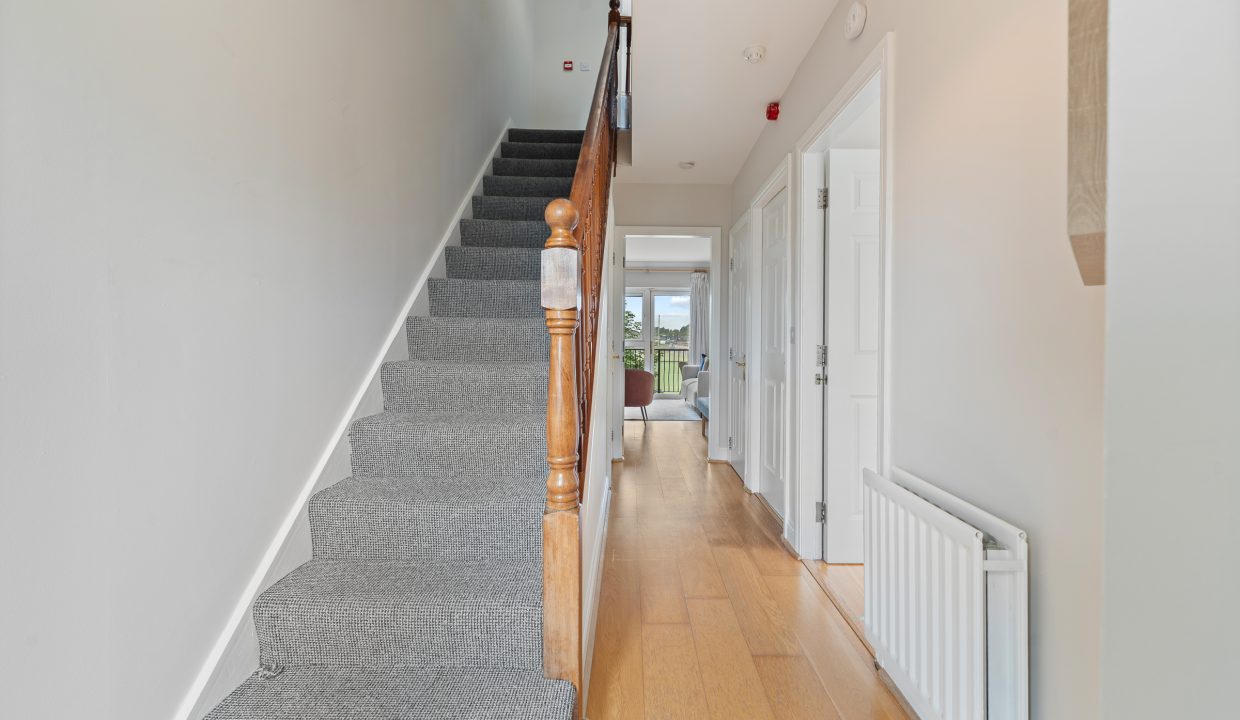 8 Ashton Lodge - interior-1
