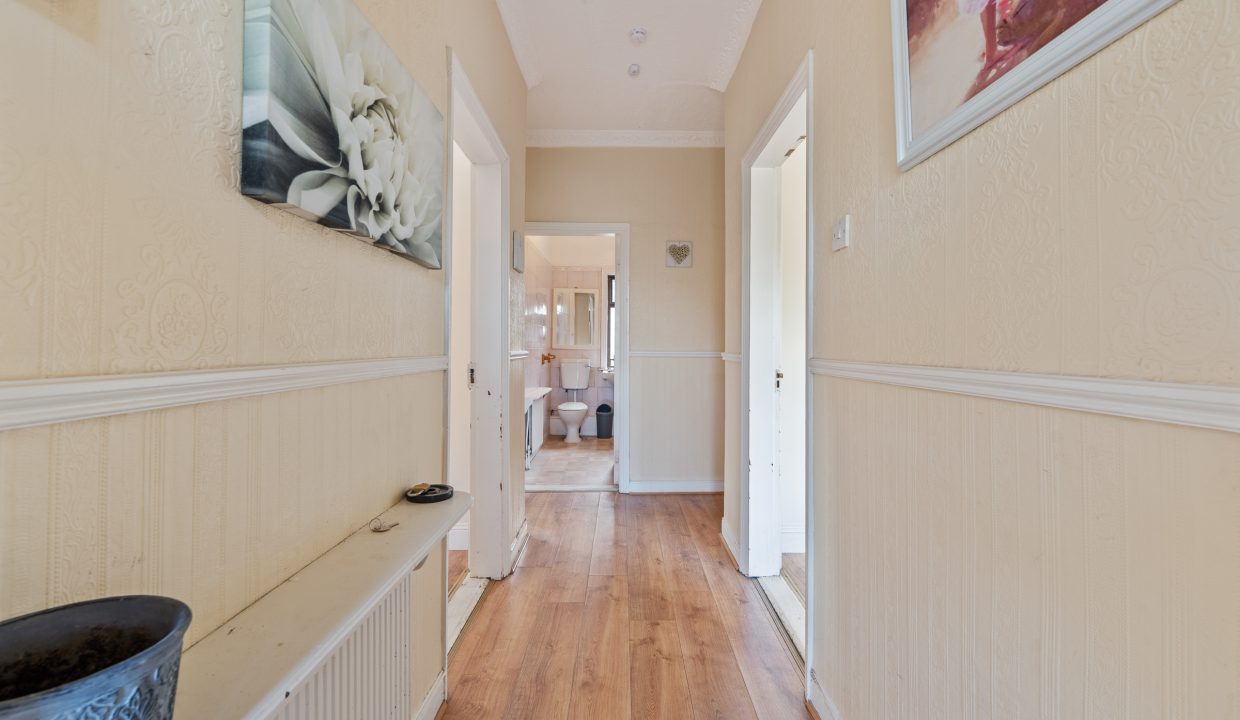 99 Glasheen Road - interior-10