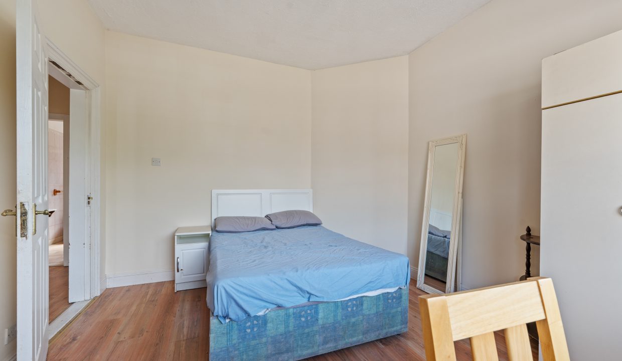 99 Glasheen Road - interior-14