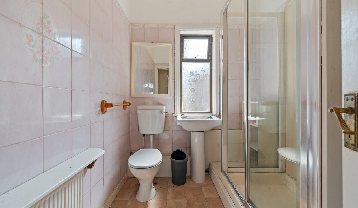 99 Glasheen Road - interior-15