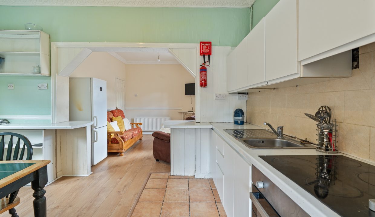 99 Glasheen Road - interior-7