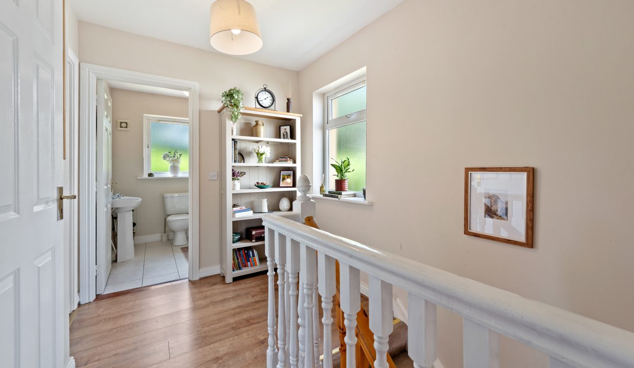 08.19 11 Willow Drive, Cluain Ard, Cobh, Co. Cork - ERA - H-Pix WEB 29