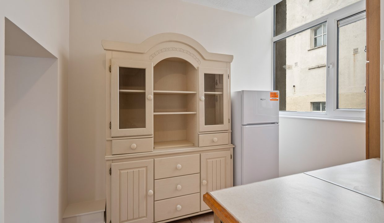 09.01 2 Sidney Court, Cork, Wellington Road - ERA - H-Pix Media WEB 08