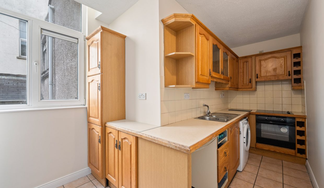 09.01 2 Sidney Court, Cork, Wellington Road - ERA - H-Pix Media WEB 09