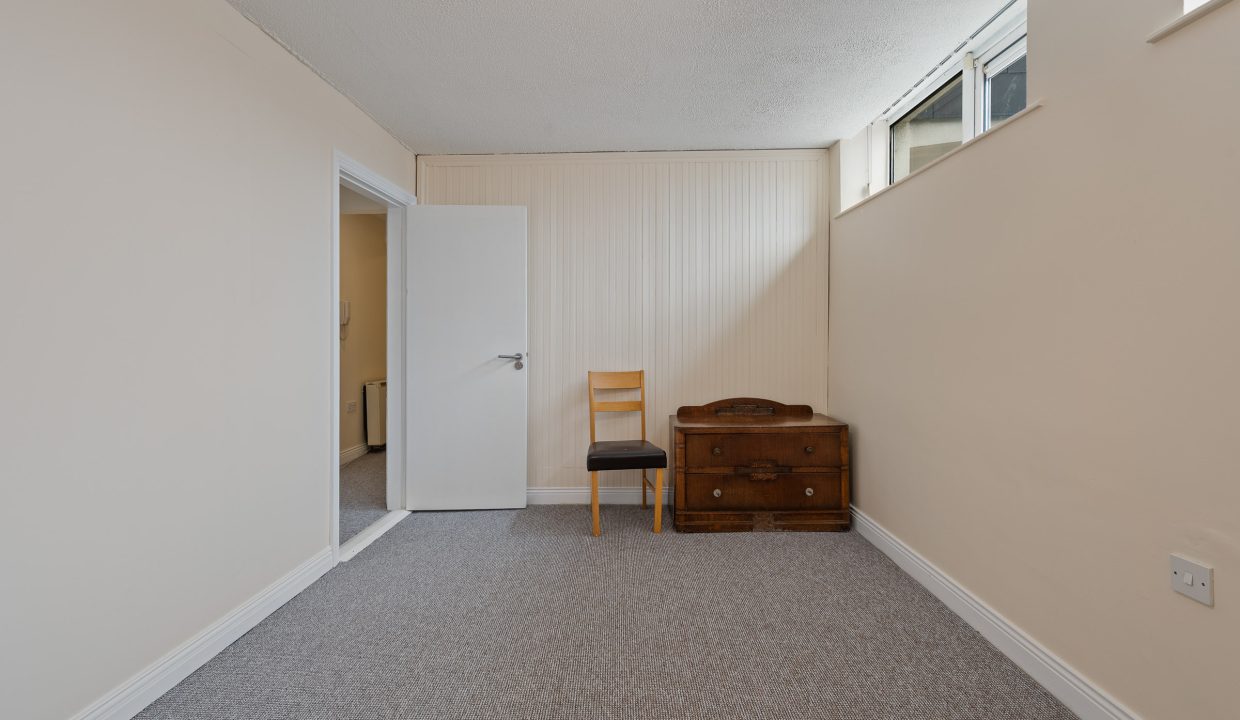 09.01 2 Sidney Court, Cork, Wellington Road - ERA - H-Pix Media WEB 11
