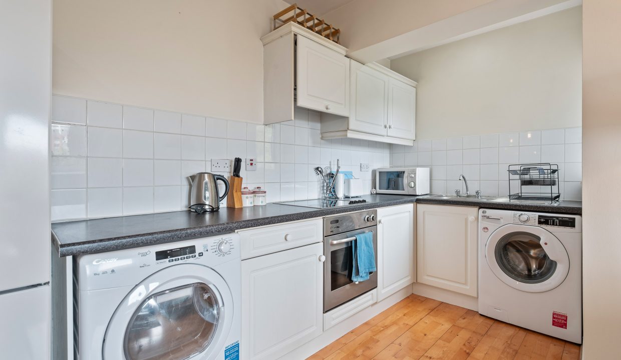 09.02 517 River Towers, Lee Road , Sundays Well, Cork - ERA - H-Pix Media WEB 14