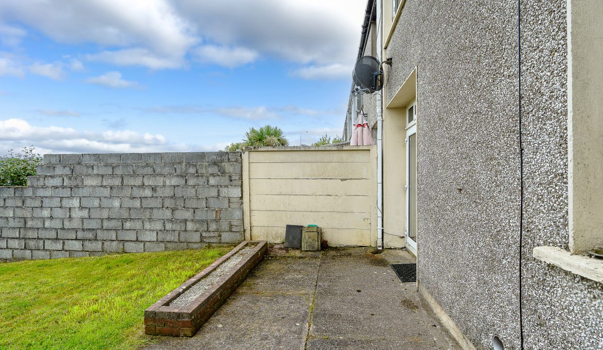 09.07 235 Comeragh Park, The Glen - ERA - H-Pix Media WEB 13