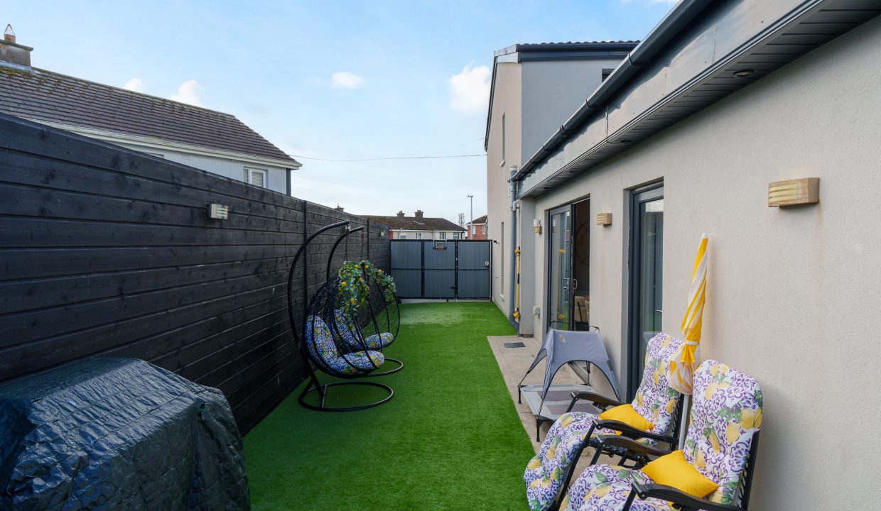107 Ardcullen - exterior-12