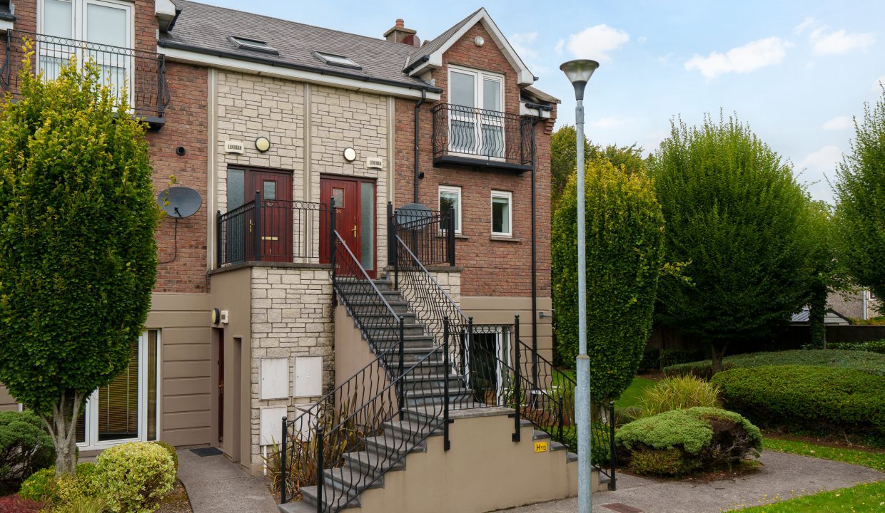 34 Kingsbridge - exterior-3
