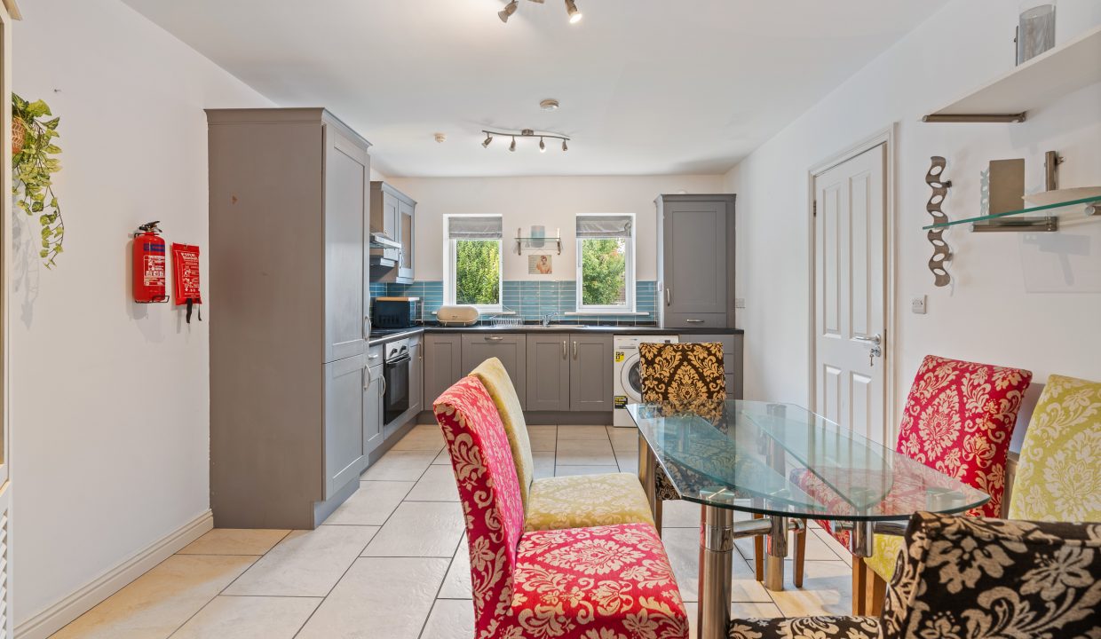 34 Kingsbridge - interior-3