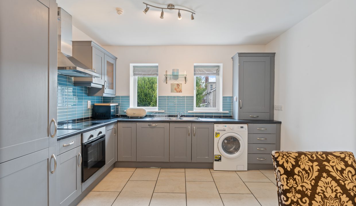 34 Kingsbridge - interior-4