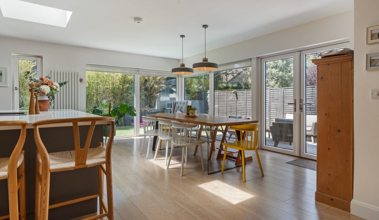 4 Manor Lawn - interior-16