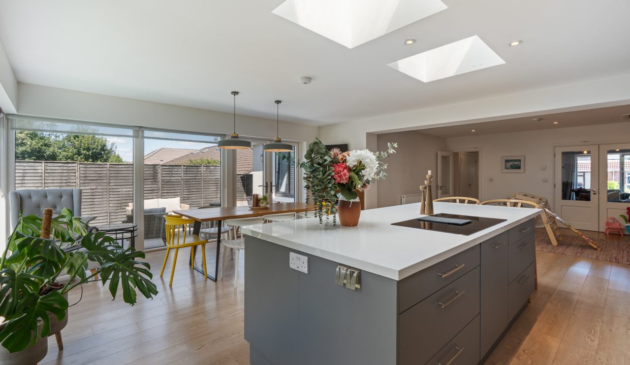 4 Manor Lawn - interior-24