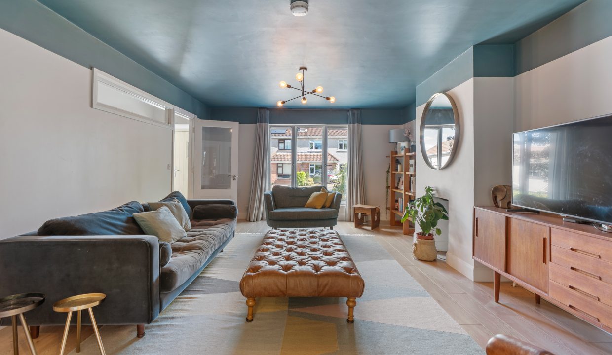 4 Manor Lawn - interior-27