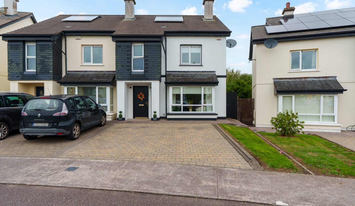 5 Highfield Crescent - exterior-7
